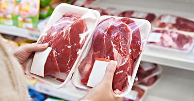 توزیع روزانه ۳۰۰ تن گوشت گرم وارداتی در بازار