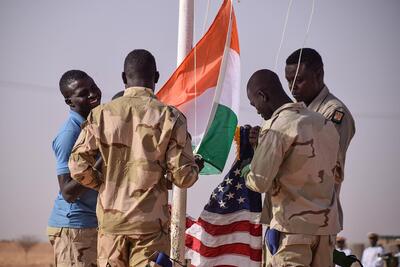 ناقوس مرگ حضور نظامی آمریکا در ساحل