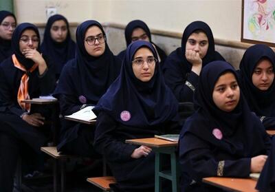 اجرای طرح عفاف و حجاب در ۶۰۰ هزار مدرسه دخترانه / دخترانی که پای روایت ما نباشند، پای روایت دشمن می‌نشینند | رویداد24