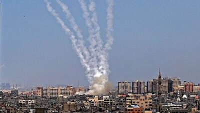 حمله ارتش اسرائیل به مناطقی در غزه/ 8 امدادگر به شهادت رسیدند