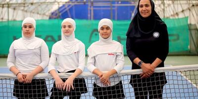 قهرمان دختران تنیس باز ایران در مسابقات زیر ۱۲ سال غرب آسیا