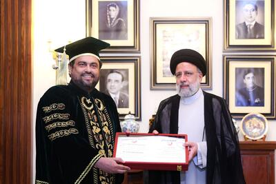 واکنش به حواشی دکترای افتخاری رئیسی از دانشگاه کراچی
