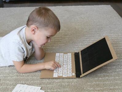 کاردستی لپ تاپ با ایده های ساده و زیبا برای کودکان