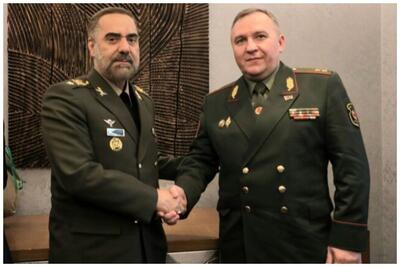 دیدار و رایزنی وزرای دفاع ایران و بلاروس/ تاکید بر اجرای موافقت‌نامه‌های نظامی