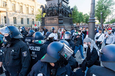 فیلم/ یورش پلیس آلمان به تجمع حامیان فلسطین در برلین