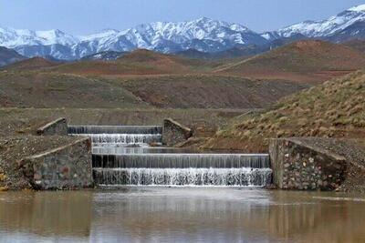 ۳۰ میلیون مترمکعب آب در سازه‌های آبخیزداری اصفهان استحصال شد