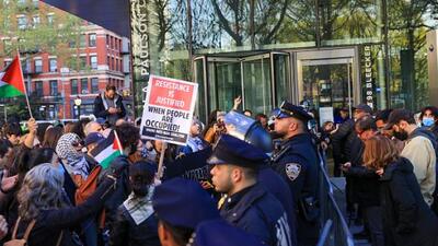 در میانه محکومیت سرکوب پلیس، اعتراضات در دانشگاه‌های آمریکا در حمایت از غزه ادامه دارد+فیلم | خبرگزاری بین المللی شفقنا