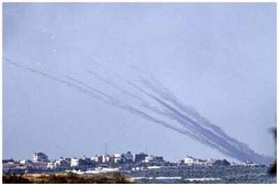 پرتاب 30 موشک به پایگاه میرون اسرائیل/ آزیرهای هشدار به صدا درآمد