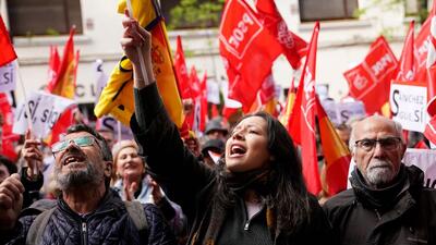 احتمال کناره‌گیری نخست وزیر اسپانیا؛ هزاران نفر در حمایت از پدرو سانچز تظاهرات کردند