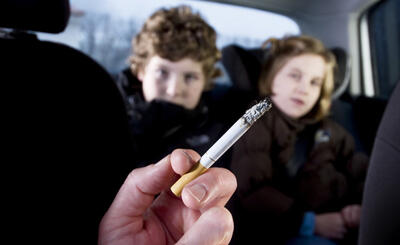 چگونه از شر بوی سیگار در کابین خودرو خلاص شویم؟! | مجله پدال