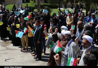 تجمع حمایت از خیزش دانشجویان آمریکا در کرمان+تصویر - تسنیم