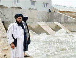 مسیر آب هیرمند به ایران     همچنان مسدود است