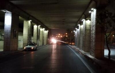 فضاهای خاکستری پل های سواره رو منطقه 2 نورپردازی شد