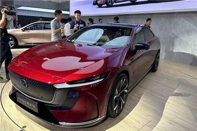 عصر خودرو - رونمایی از مزدا EZ-۶ در نمایشگاه خودروی پکن ۲۰۲۴