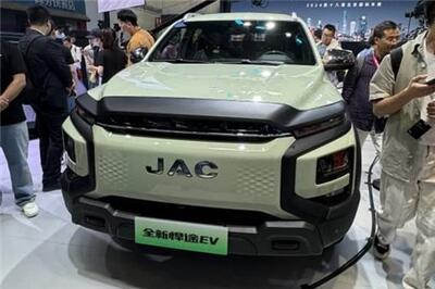 عصر خودرو - زورآزمایی جی ای سی (JAC) با غول های خودروسازی جهان در نمایشگاه پکن ۲۰۲۴