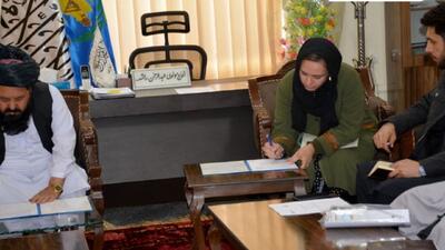 طالبان تفاهم نامه دو میلیون دلاری امضا کرد