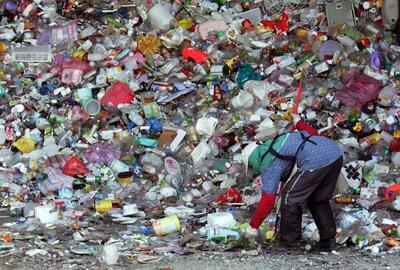 چند درصد از زباله‌های مشهدی‌ها قابل بازیافت و چند درصد غیر قابل بازیافت است؟