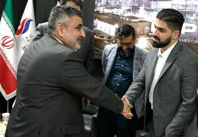 دیدار و گفت و گوی مدیر عامل  شرکت مخازن سبز با هیات های صنعتی در نمایشگاه ایران اکسپو | نفت ما