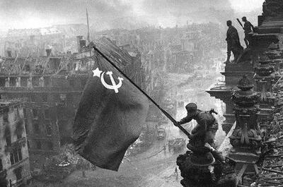 به بهانه عکسی که در تاریخ شوروی ماندگار شد