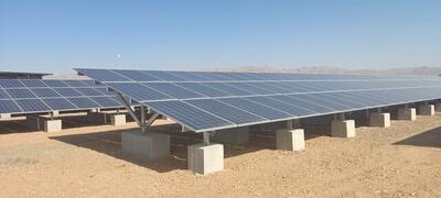 جلایر: ۵۰۰۰ سامانه خورشیدی در فارس بهره‌برداری می‌شود