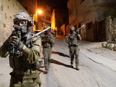 سربازان اسرائیلی ترورهای خود را با لباس زنانه انجام می‌دهند | عکس