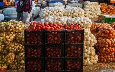 قیمت گوجه فرنگی و پیاز از این تاریخ ارزان می‌شود