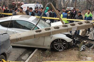عکس | اولین تصویر از تصادف شدید مزدا و کمپرسی در جاده زرند- رفسنجان کرمان