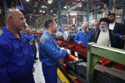 رئیس‌جمهور از کارخانه ایران خودرو دیزل بازدید کرد