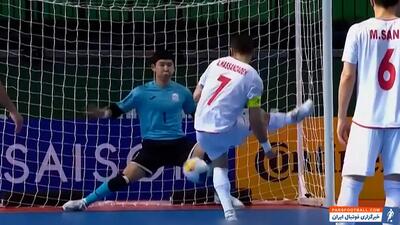 واکنش حسن‌زاده به وایرال شدن پنالتی عجیبش - پارس فوتبال | خبرگزاری فوتبال ایران | ParsFootball