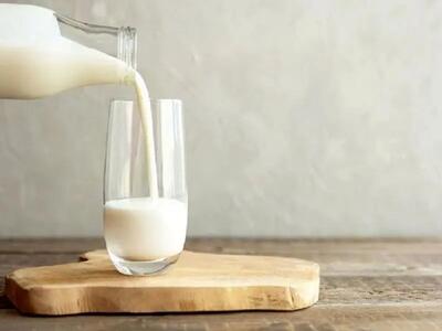 چقدر در طول روز شیر بخوریم؟