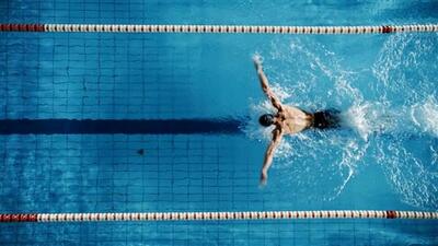 شنا بهترین ورزشی است که می توانید برای سلامت بدن خود انجام دهید! | بررسی فواید شنا