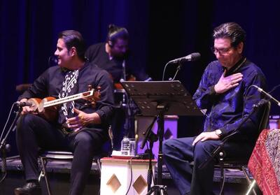 آواز خواننده معروف لرستان در تالار وحدت - تسنیم