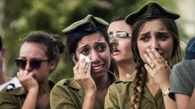 ضرب و شتم نظامیان زن اسرائیلی بعد از امتناع از حضور در ارتش - تسنیم