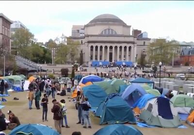 تلاش دانشجویان معترض آمریکایی برای شناسایی نشدن- فیلم رسانه ها تسنیم | Tasnim