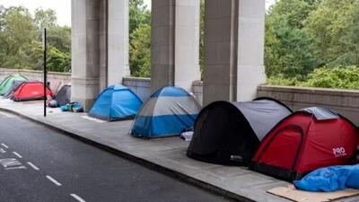 افزایش چشمگیر پناهجویان بی‌خانمان صدای این کشور اروپایی را درآورد