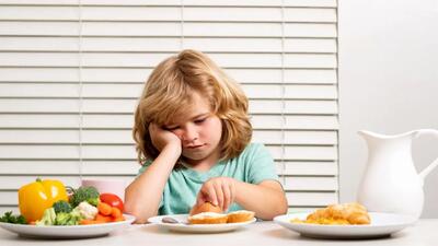 مناسب ترین رفتار با کودکان بد غذا