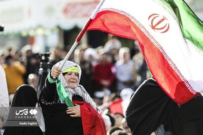 (تصاویر) اجتماع مردم مشهد در حمایت از طرح عفاف و حجاب