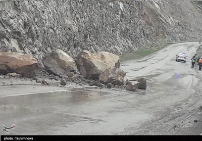ریزش کوه برخی مسیرهای مواصلاتی استان بوشهر را مسدود کرد - تسنیم