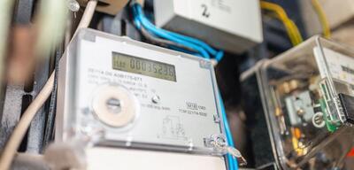 نصب کنتور هوشمند برق در ادارات ۱۵۰۰ مگاوات صرفه جویی دارد