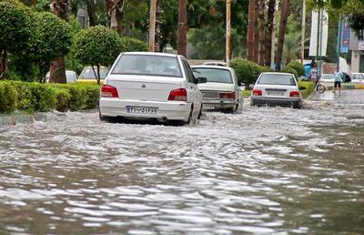 بسته شدن محورهای این استان بر اثر سیلاب و آب‌گرفتگی | اقتصاد24