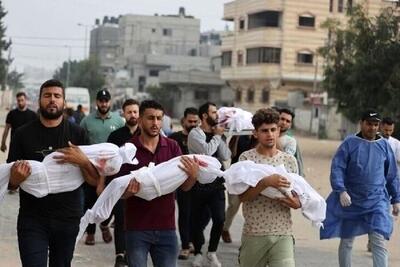 آخرین آمار قربانیان جنگ غزه/ پیکر قربانیان در مسیرها و زیر آوار