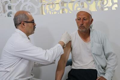 واکسیناسیون ۱۲۰۰ نفر از متقاضیان حج تمتع خراسان شمالی انجام شد