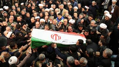 پیکر ۴ شهید دفاع مقدس در اصفهان تشییع می‌شود