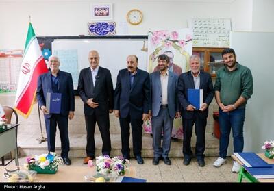 آیین تقدیر از 30 معلم بازنشسته زنجان توسط خبرگزاری تسنیم- عکس صفحه استان تسنیم | Tasnim