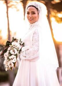عکس/ رونمایی خانم بازیگر از لباس عروسش | اقتصاد24