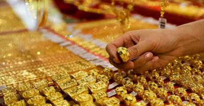 بحران ادامه دار در صنف طلا فروشان / طلا باز هم ارزان می شود؟