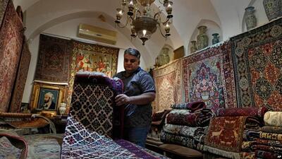 آسوشیتدپرس: تحریم‌های اقتصادی به قالی‌بافان سنتی در ایران ضربه زده است
