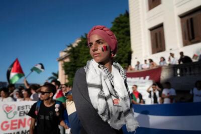 تظاهرات دانشجویان کوبایی در حمایت از مردم غزه + تصاویر | خبرگزاری بین المللی شفقنا