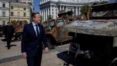 دیوید کامرون در سفر به کی‌یف: اوکراین اجازه دارد با تسلیحات بریتانیایی به خاک روسیه حمله کند