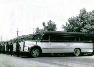 (عکس) سفر به تهران قدیم؛ جولان اولین اتوبوس‌های فرنگی در پایتخت